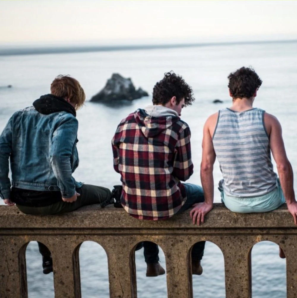 boys-near-water